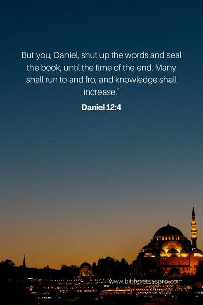 Daniel 12_4