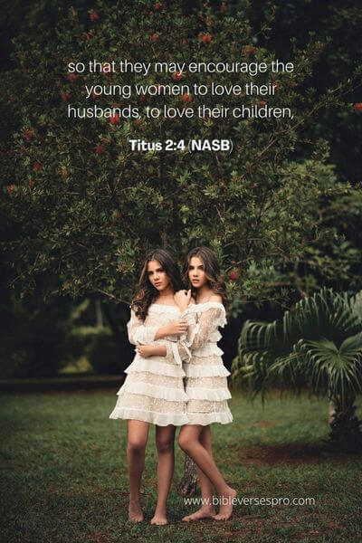 Titus 2_4 (NASB)