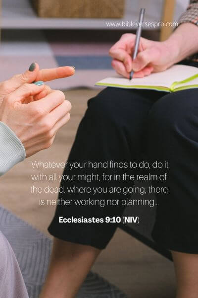 Ecclesiastes 9_10 (Niv)