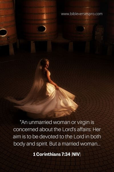 1 Corinthians 7_34 (Niv)
