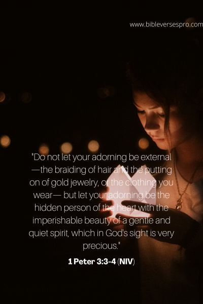 1 Peter 3_3-4 (Niv)